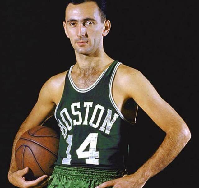 仅是卫冕冠 仅是卫冕冠